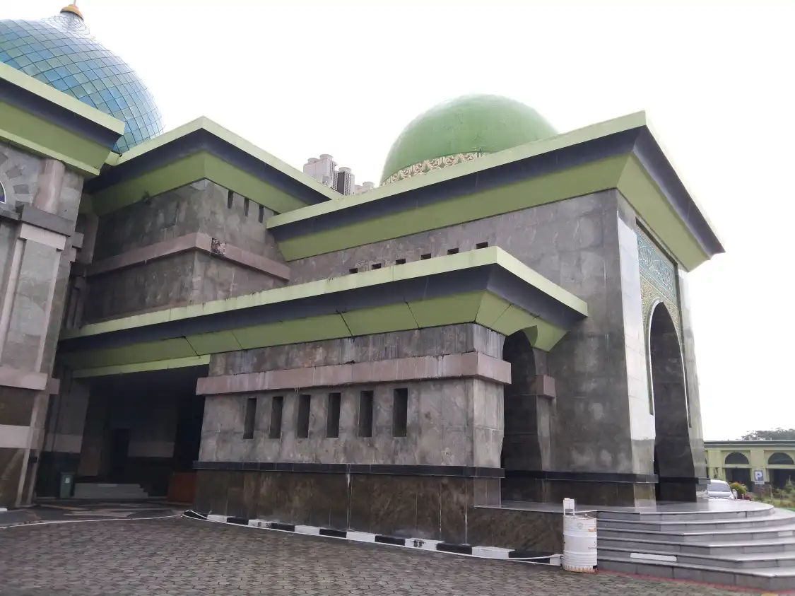 Hotels near Pekanbaru Great Mosque