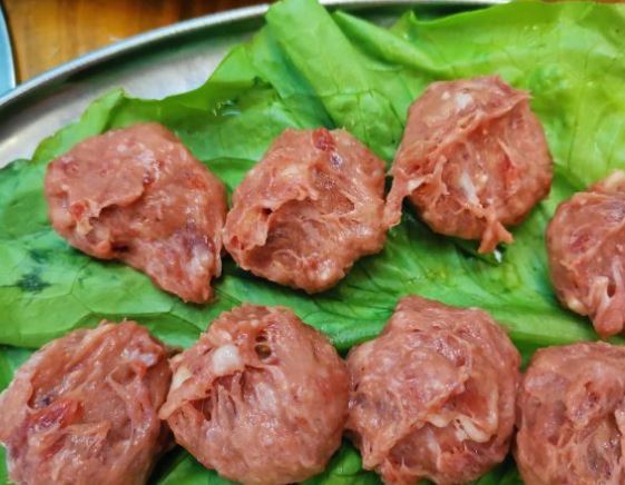 手打牛肉丸