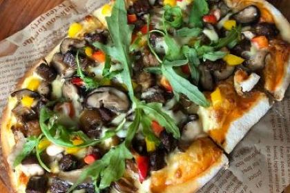 阁楼咖啡书吧茶餐厅