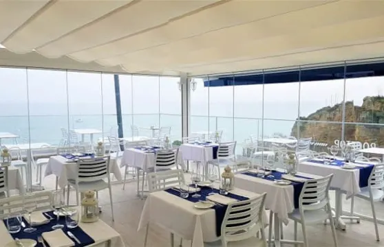 Luca's Rooftop Restaurant