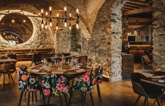 Il Diavolo l'Acqua Santa