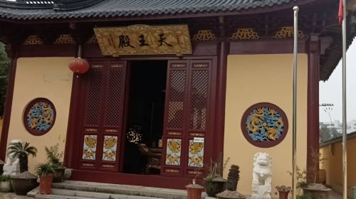 Cixi Henghe 타운 펭 교량 사원