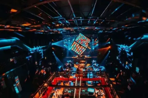 MAGIC CUBE LIVE HOUSE