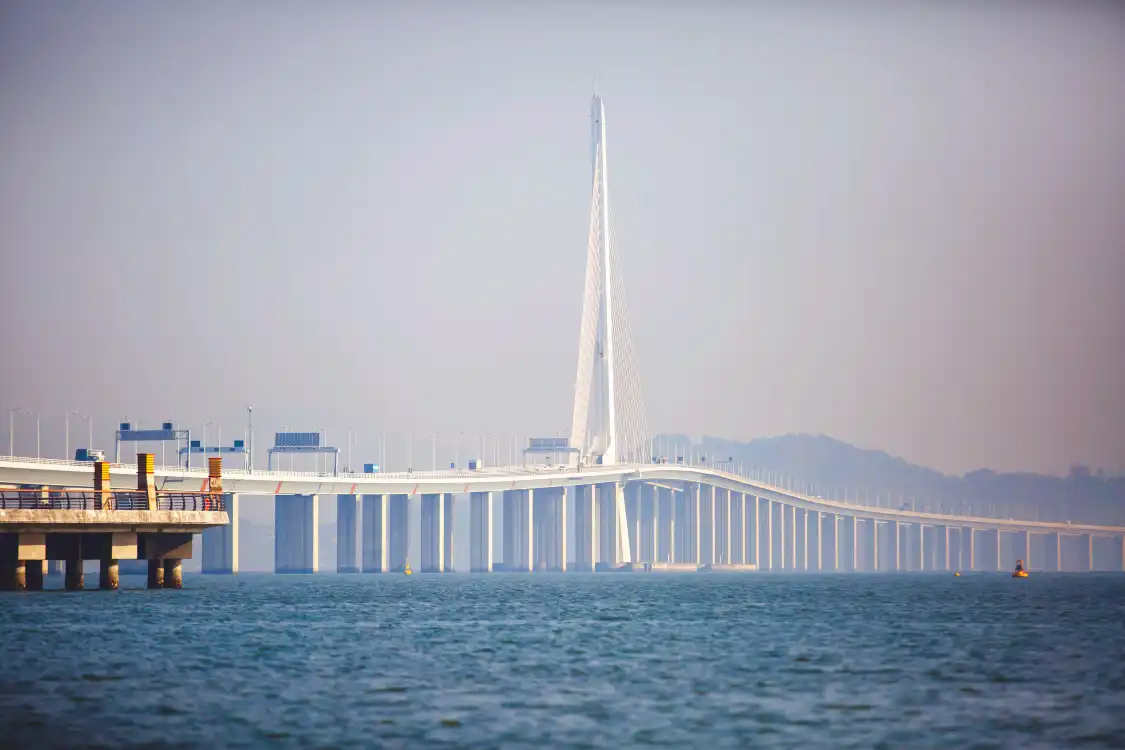 Отели рядом с достопримечательностью «Мост Шэньчжэнь Ван»