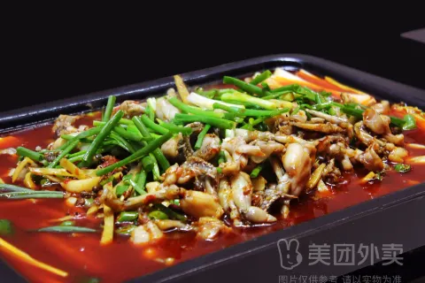 LIU YUE XUE HUAN LE GAN GUO XIANG XIANG BAI HUO DIAN