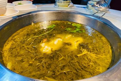 望夫鱼土酸菜豆花鱼(广元店)