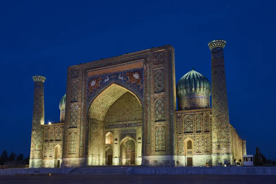 2_Registan Square