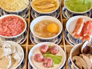 WAN YUAN