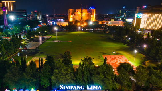 Lapangan Pancasila Simpang Lima Semarang