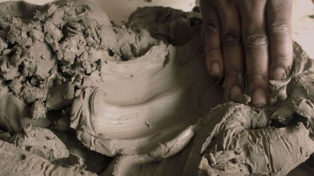 Davinia-Ann Robinson Through an Embodied Practice of Stillness | Stanley Picker Gallery