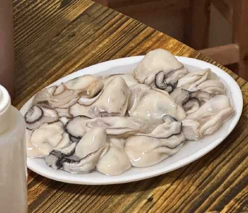 榮記生蠔雞煲(英勇路店)