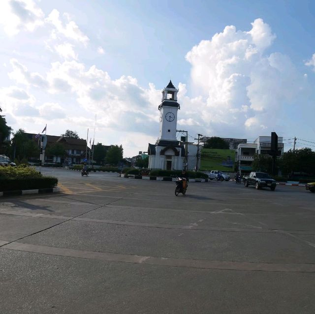 สวนสาธารณะห้าแยกหอนาฬิกา ลำปาง