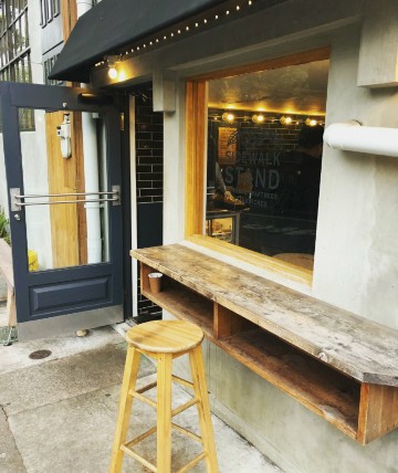 Sidewalk Stand (, Tokyo) - Restaurant Reviews, Menu & Contact