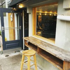SIDEWALK COFFEE STAND User Photo