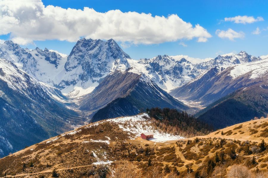 白馬雪山