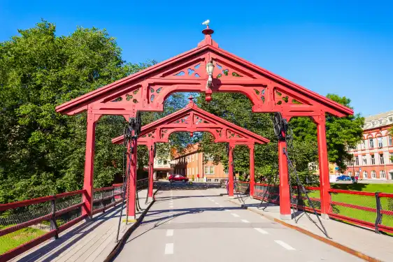 Hotels near Old Town Bridge