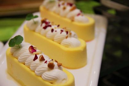 简阳城市名人酒店·米兰阳光西餐厅(金融街店)