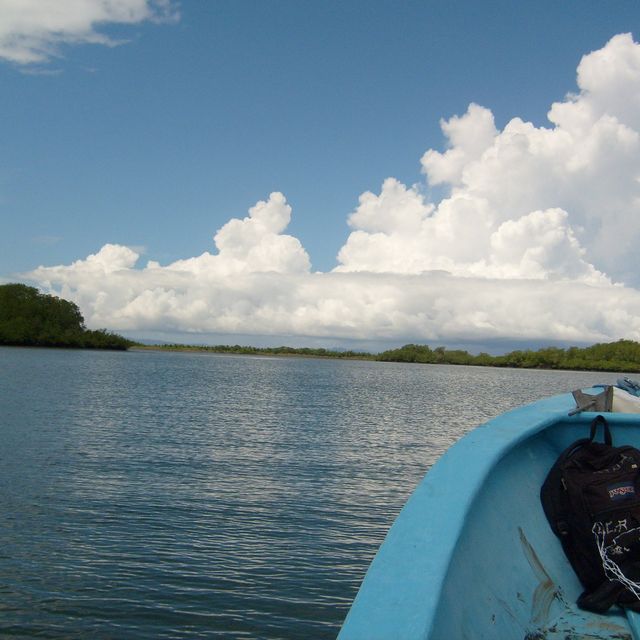 Visit Golfito beaches 