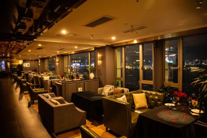 YUE LOUNGE
