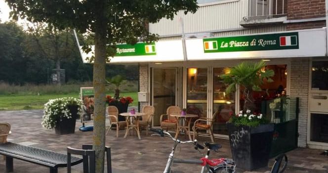 La Piazza Di Roma