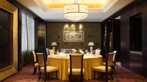 The Chinese Restaurant in Dalian