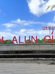 Lapangan Astina Gianyar ( Alun-alun Kota Gianyar )