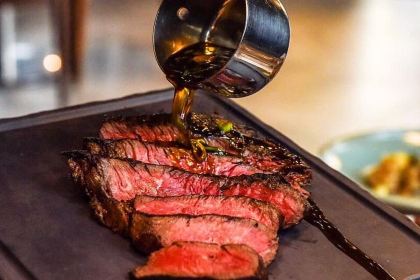 Moo Moo The Wine Bar and Grill