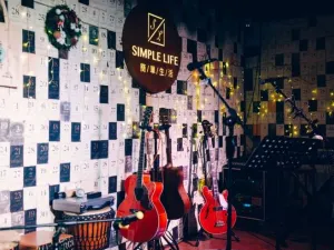 SIMPLE LIFE