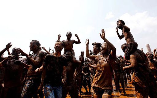 Cangyuan Black Carnival