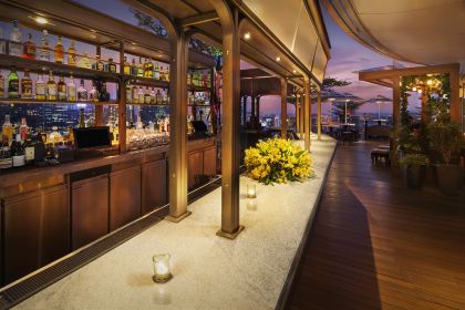 LAVO ITALIAN RESTAURANT & ROOFTOP BAR