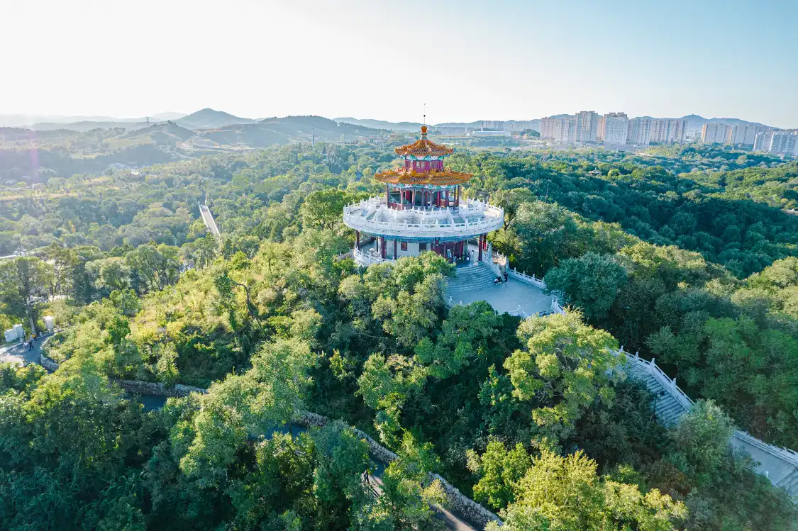 Hotels near Beishan (North Hill) Garden