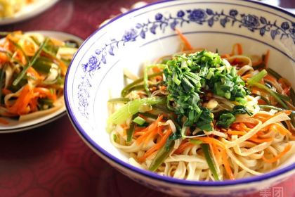 JIANG SHI SAO ZI ZHA JIANG MIAN