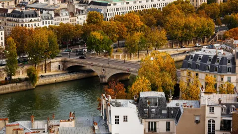 Seine River attraction in Paris