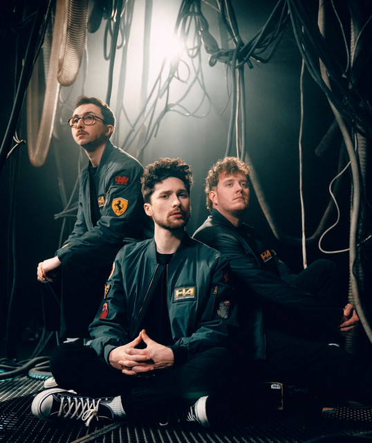 Fort Collins | Holding Absence & Arm's Length 2026 North American Tour | Washington’s