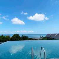 Amazing infinity pool near Berawa Beach