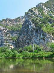 Miaofengshan Scenery Spot