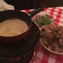 Stadtkeller Swiss Folklore Restaurant 여행 사진