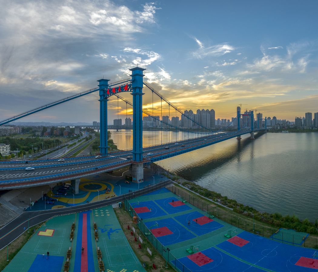Xiangyang Railway Station Business Circle