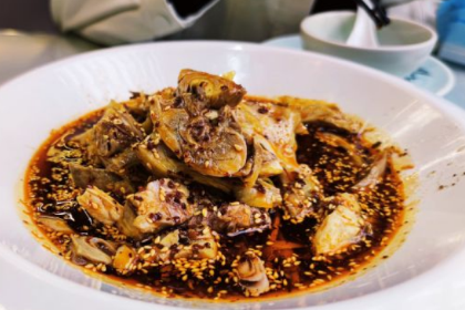 干老四雅鱼饭店(滨江西路店)