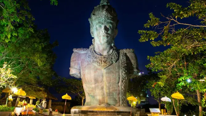 5_Taman Budaya Garuda Wisnu Kencana