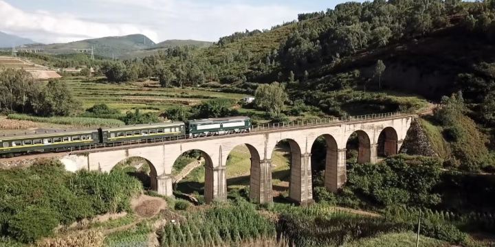 Seven-hole Bridge, Honghe