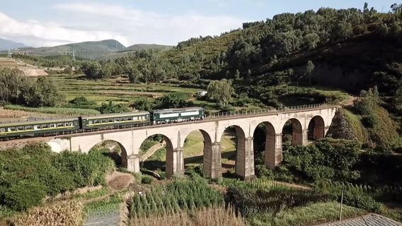 Seven-hole Bridge, Honghe