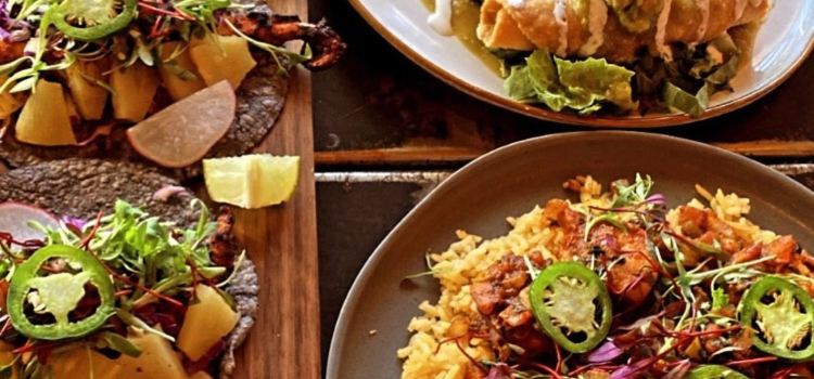 Maderas - Kitchen & Cantina