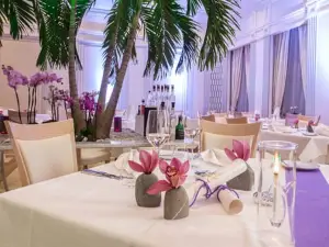 Restaurant Empire