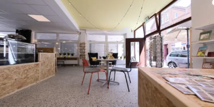 plattgemacht Café & Vinothek