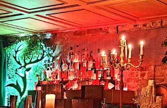 Veles Bar