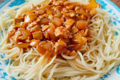 Dajijianglvrouhuang Noodle House