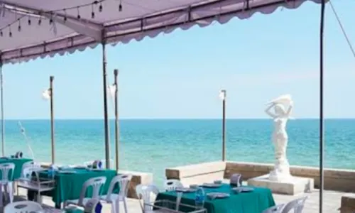 Baan Itsara Restaurant
