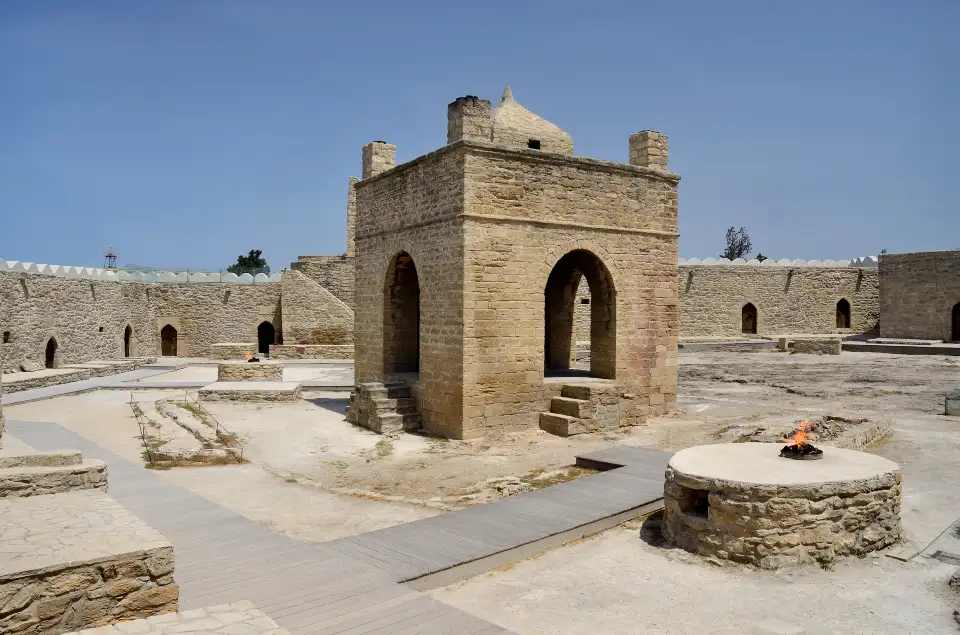 5_Atashgah Zoroastrian Fire Temple