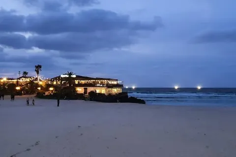 Hamdeok Beach